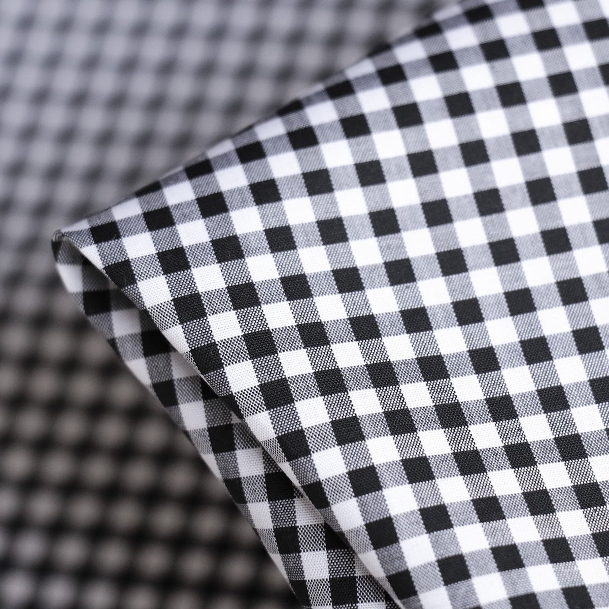 Campo Nero Gingham Check
