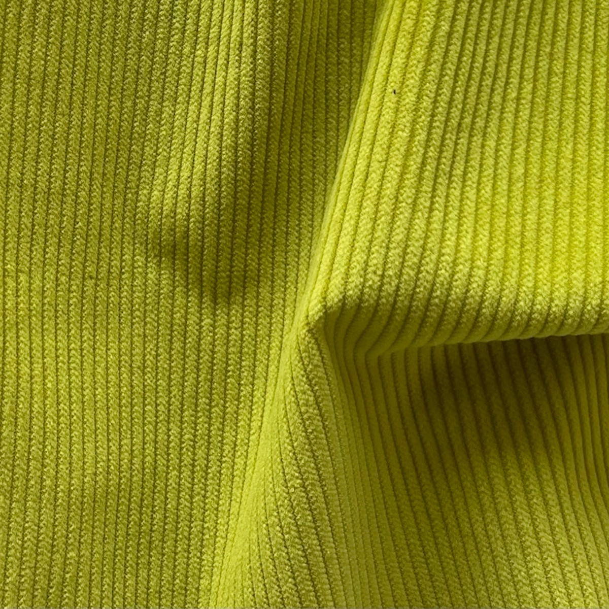 High-End Chartreuse Olive Stretch Mid-Wale Cotton Corduroy (Made in Italy)