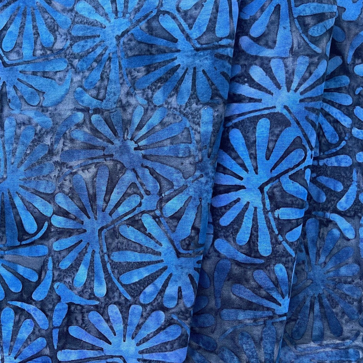 Periwinkle Flowers Cotton Batik (Made in Indonesia)