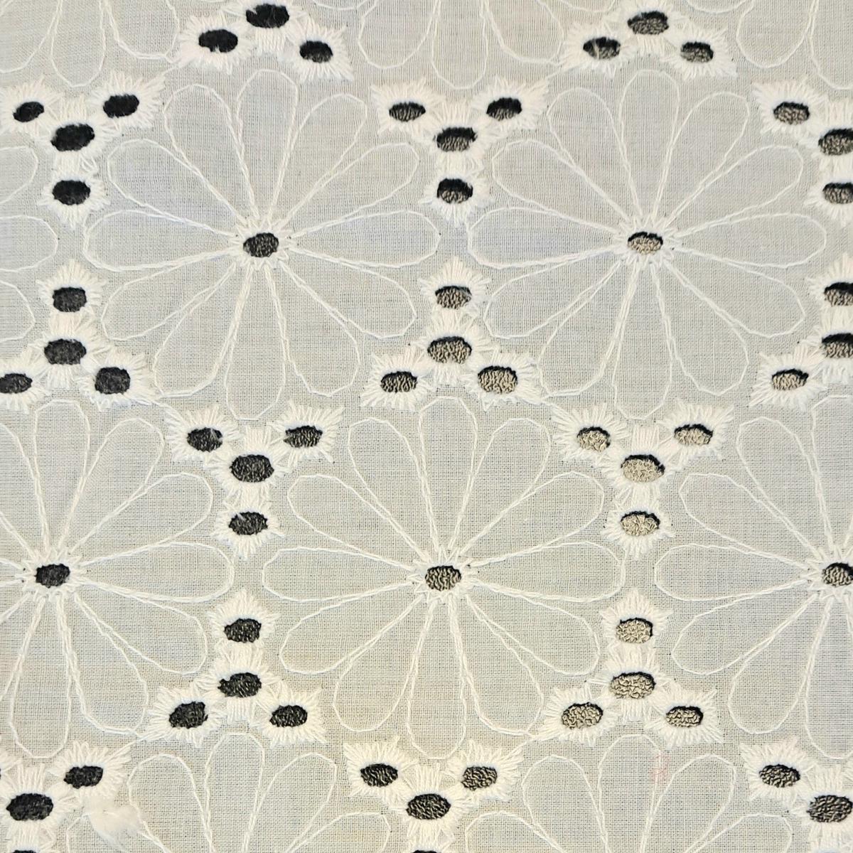 Cotton - Eyelet Daisy Borderie Anglais