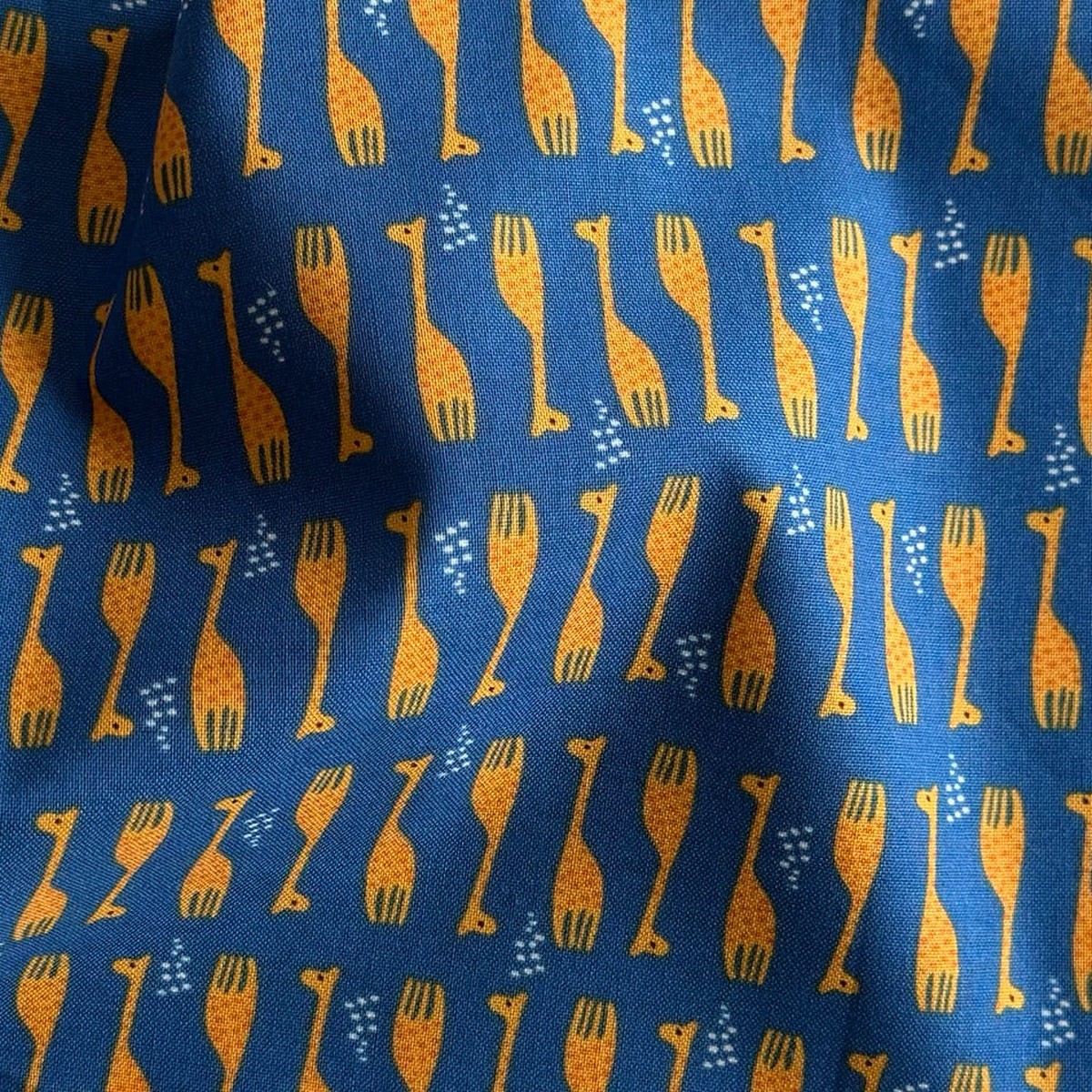 Wonderful World Giraffe Parade Blue Quilting Cotton (Made in Japan)