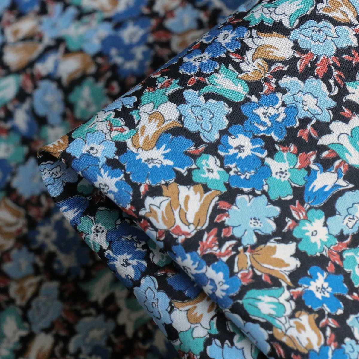 Floralia - Liberty Tana Lawn