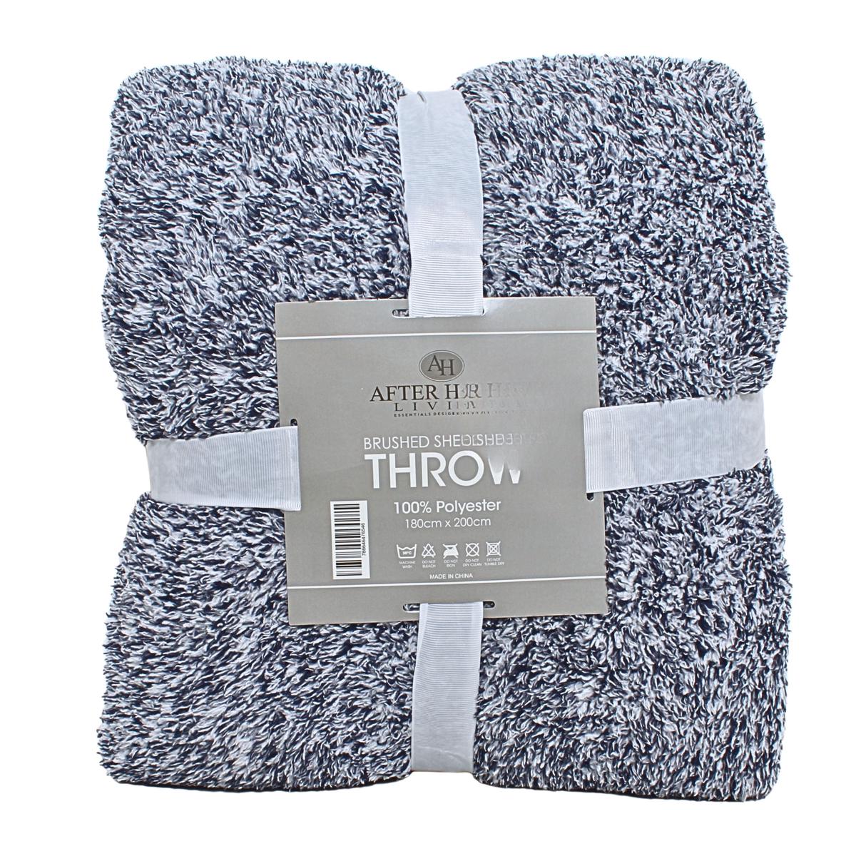 THROWS BRUSHED SHERPA SILVER A