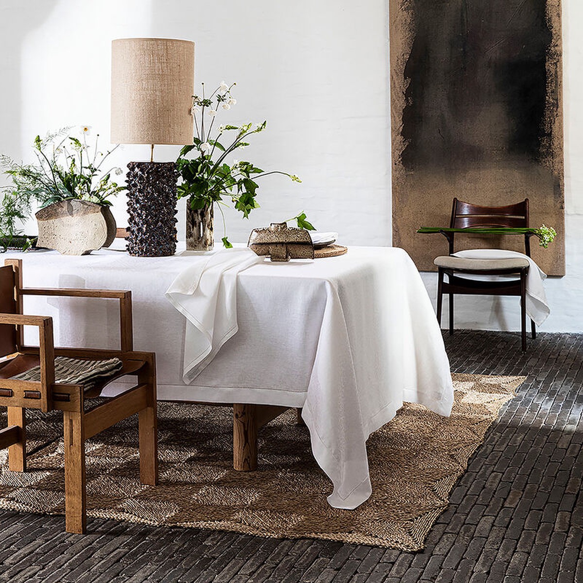 Le Jacquard Franais- Portofino Fiori White Linen Tablecloth (69X69)
