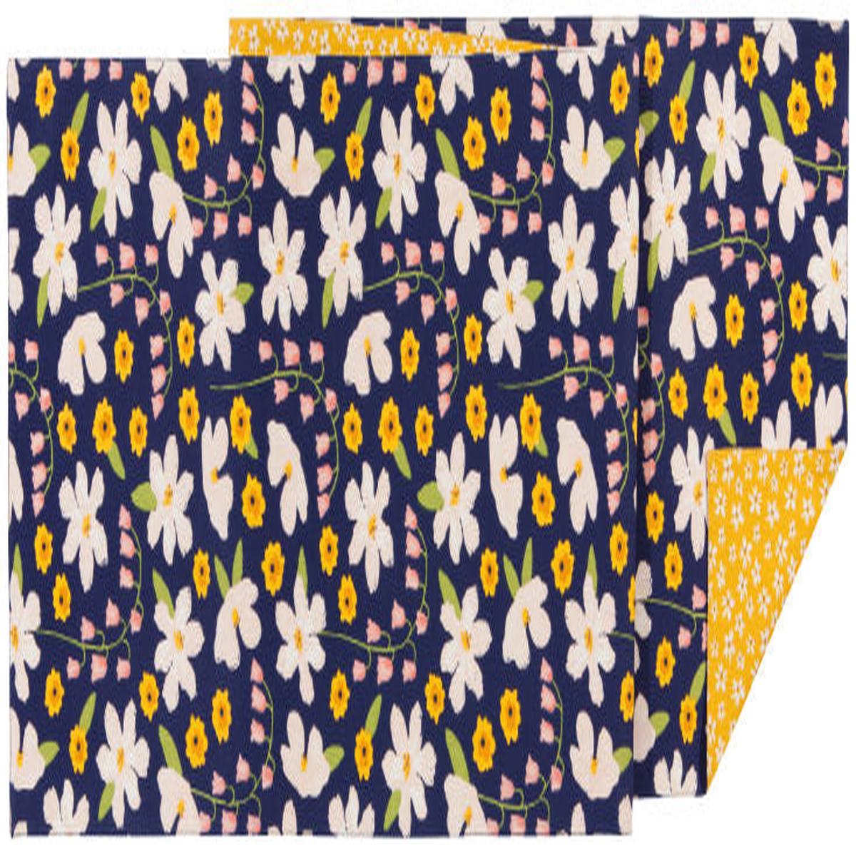 Full Bloom Table Runner