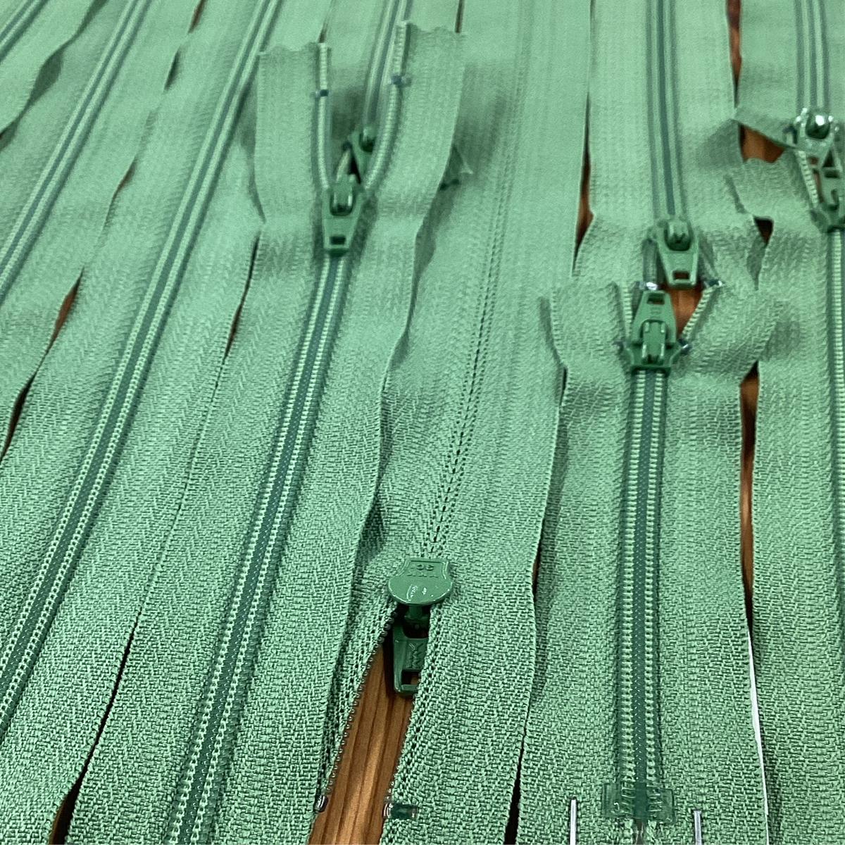 YKK Nylon Dress and Skirt Zip 41cm 16inch (100) ZS3\Q6