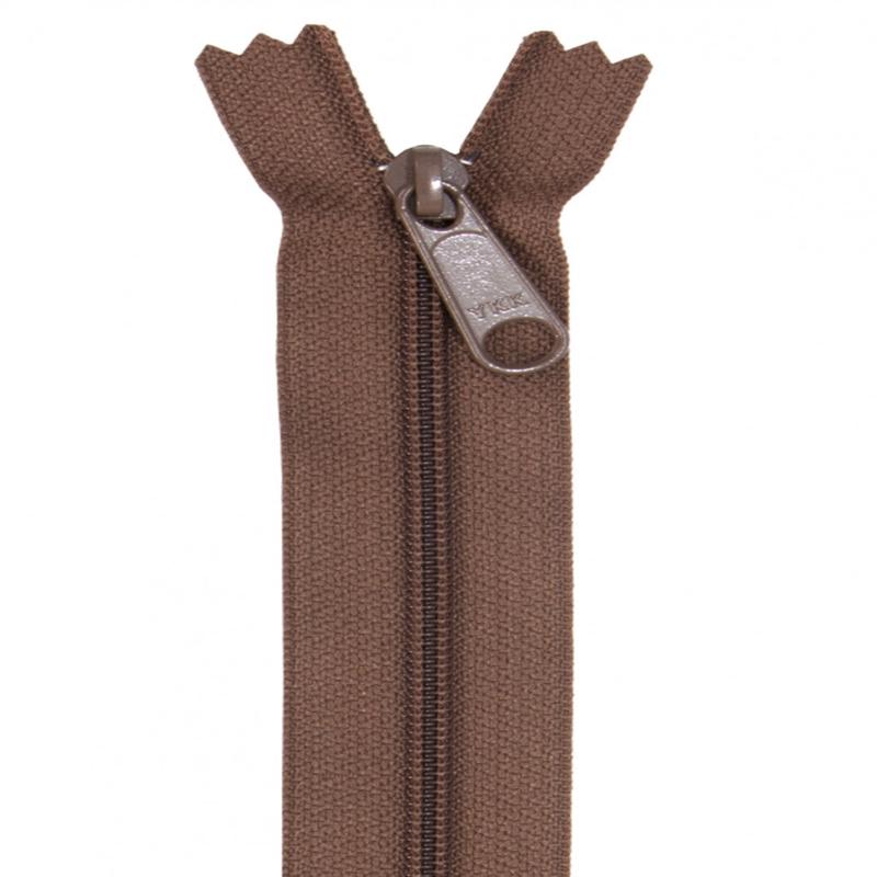 Handbag Zipper 24'' Seal Brown BY Annie's BYA-ZIP24-140 1