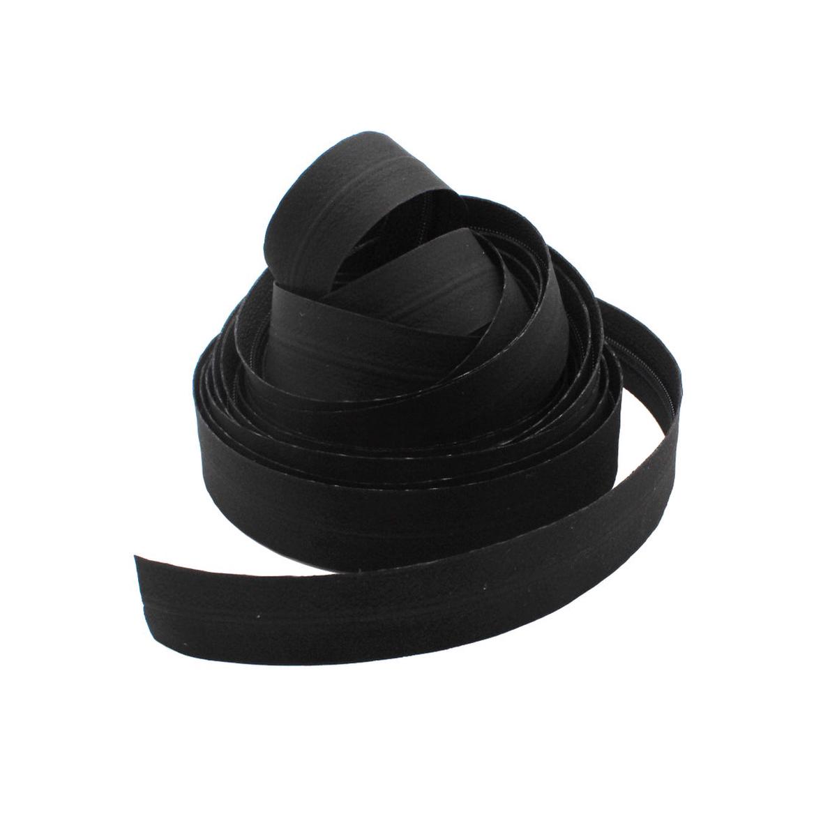 YKK Water Repellent Aqua Guard 5 Coil Matte Chain Color Black