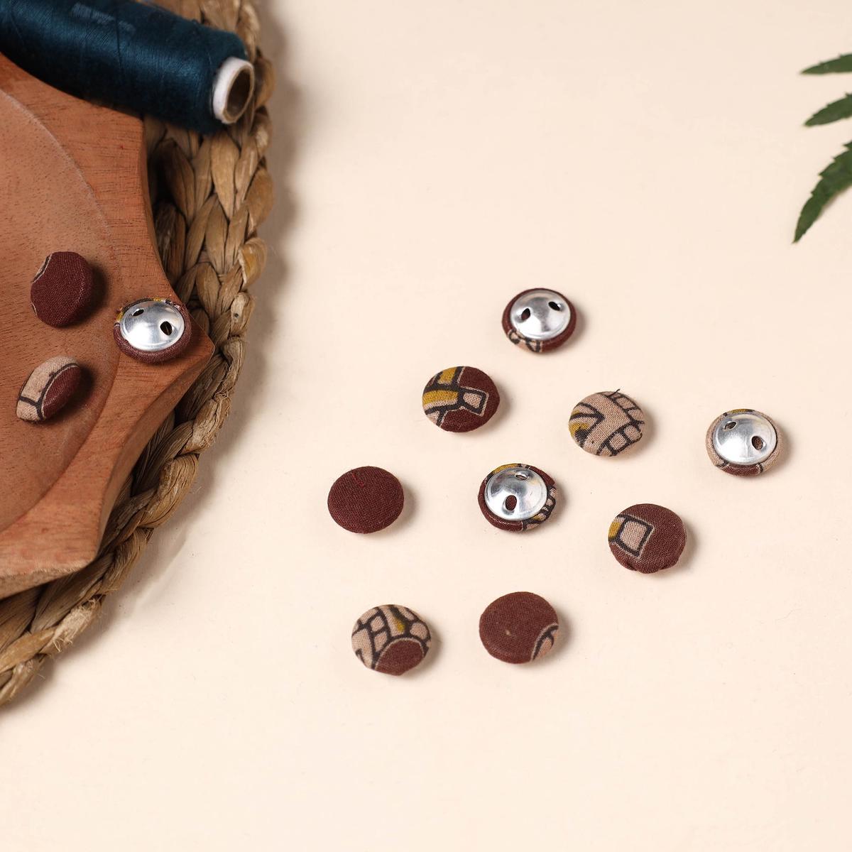 1.5cm Handmade Fabric Button Small (Set Of 12) 157