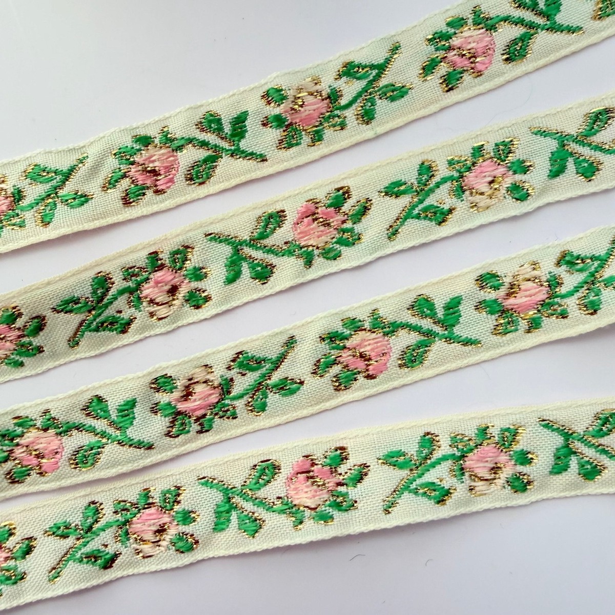 Vintage Cottage Rose Ribbon