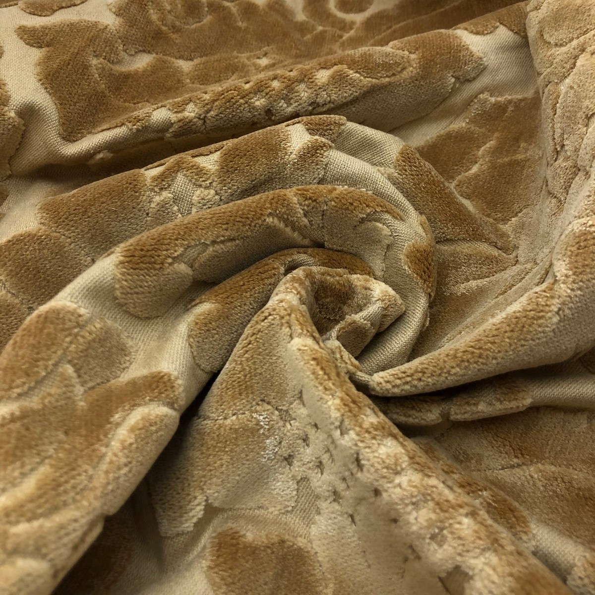 Your Highness - Upholstery Woven - Gold - 1/2 metre
