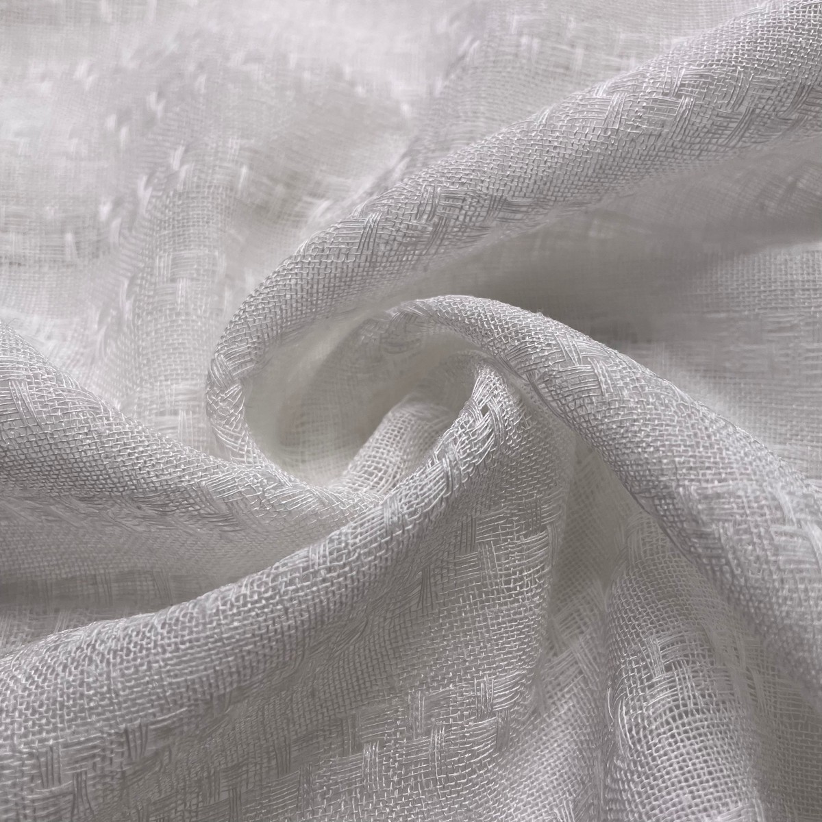 Spirit In The Window - Gauze Poly Woven - White - 1/2 Meter