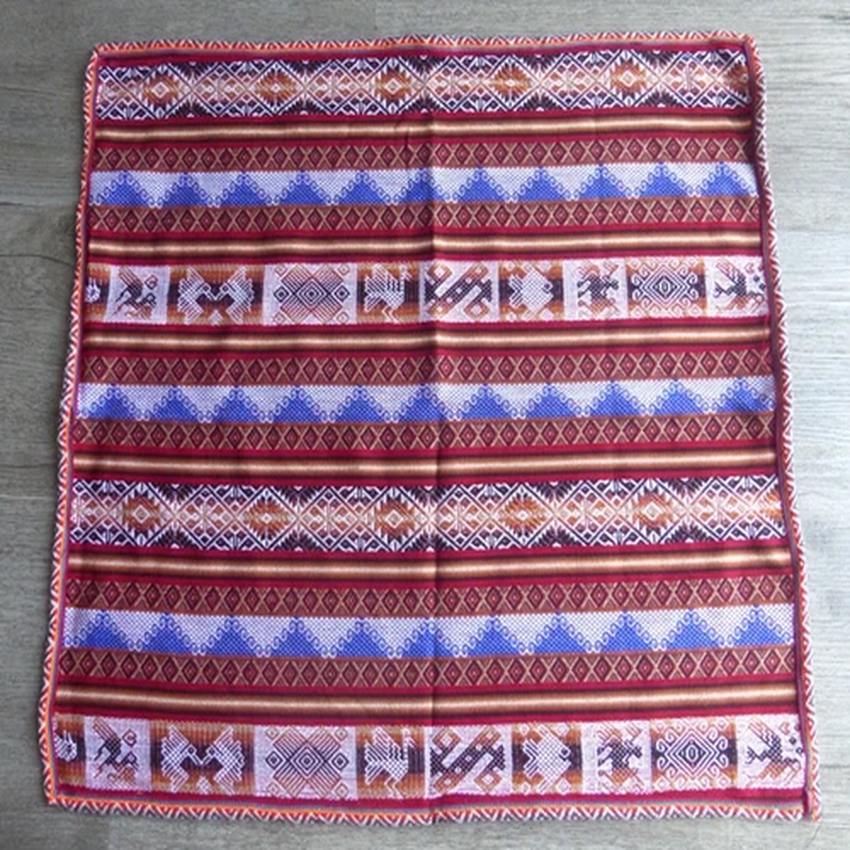 Andean Shaman Altar Cloth - Peruvian Mesa Altar Fabric - Ceremonial Cloth