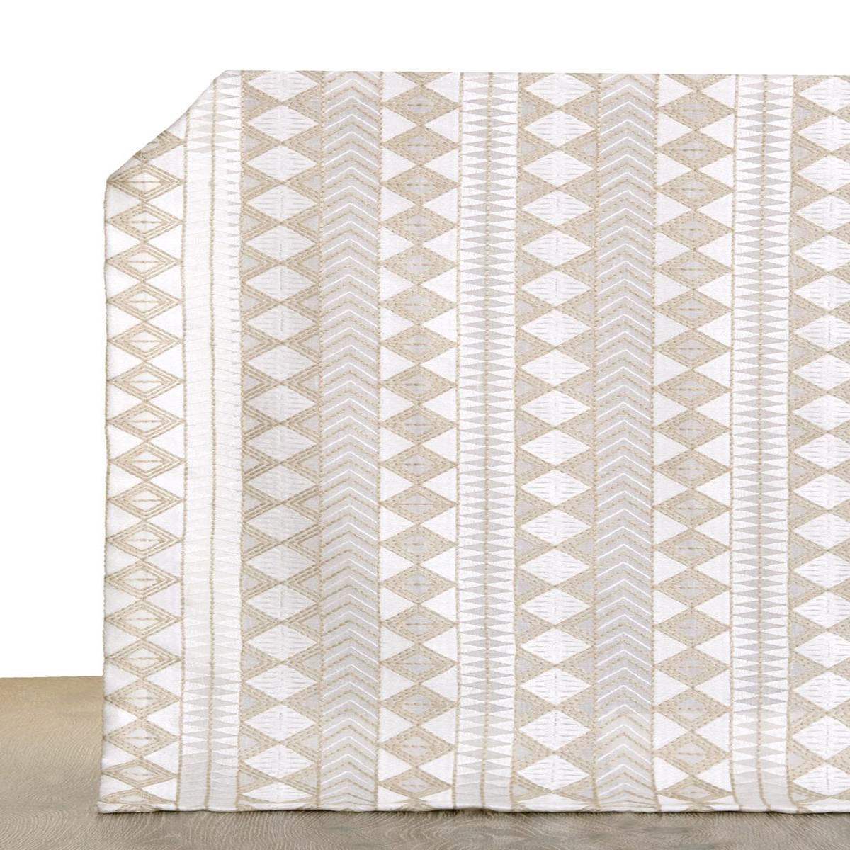 'Quench Quest' Fabric by the Yard (White/ Beige)