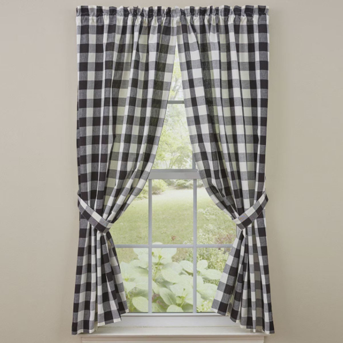Wicklow Check Panels - 63"L - Black & Cream