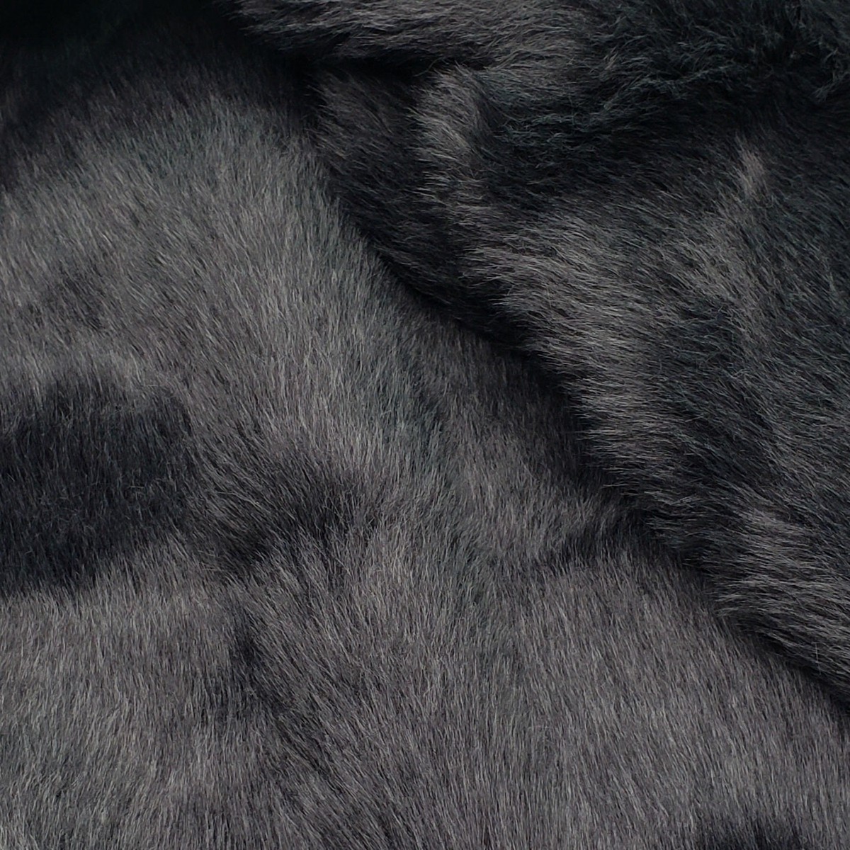 Wombat - Short Hair Faux Fur Poly Knit - Grey - 1.15M Bundle