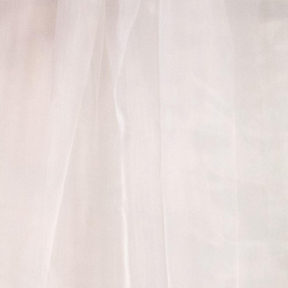 Zamora -Essence RM Coco Fabric