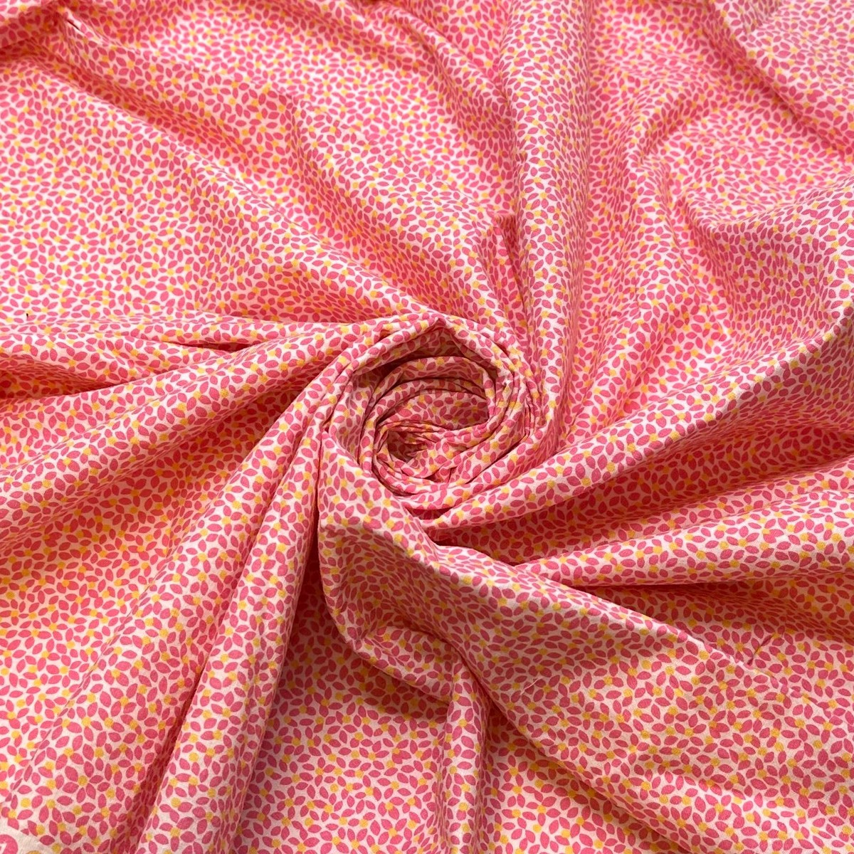 Flower Power - Cotton Woven - Pink Multi Floral - 0.9M Bundle